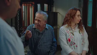 لو بتشتكي من مشاكل الشغللازم تشوف مشاكل الجيران في العمارة عشان تحمد ربنا 