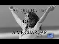 Ninguém explica Deus-Preto no branco