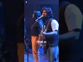 Lagu Chahun Main Ya Naa ❤️🥰 Arijit Singh Live Singing in Concert | Aashiqui 2 | Lyrics M1 #arijitsingh