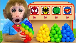 Bebe Mono BonBon Limpia La Casa Y Prepara Un Pastel Dulce Con Sus Amigos - MONO BONBON ESP