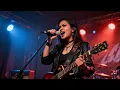 WOW MENGGELEGAR! MADAH BERHELAH - Ziana Zain || Rock Version BIKIN MERINDING