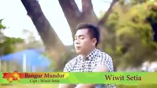 Download WIWIT SETIA BANGUR MUNDUR MP3