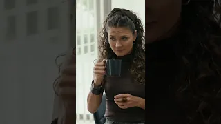DZWONI PO POMOC, BO MĄŻ CHCE JĄ ZA*Ć❗| Detektywi #shorts