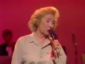 Download Lagu Dame Vera Lynn   'The White Cliffs Of Dover' + 'We'll Meet Again'  1984