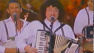 Weird Al Yankovic Polka Your Eyes Out Polka On 45 Mash Up LIVE 