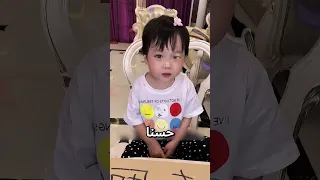 شاهدوا كيف أنقذتني أمي من السقوط في المصعد Shorts 