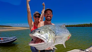 Sailing Mishap: Blown Onto a Lee Shore + Giant Queenfish Catch & Curry (Sailing Popao) Ep.64