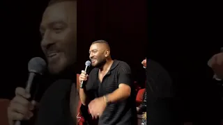 تامر حسني يقلد صوت بهاء سلطان في اغنية معلمين 