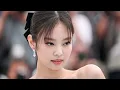 Download Lagu jennie ai - flying on faith (chungha cover)