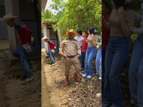 No lo dejan aser del 2 a uno 😒😂 #humor #videogracioso