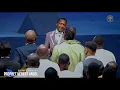 Jah Prayzah Ministering DHOKOTA Telling The History of Prophet Uebert Angel’s Encounter With God.
