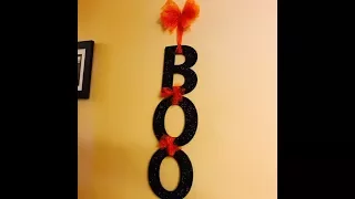 Easy DIY Halloween Boo Sign