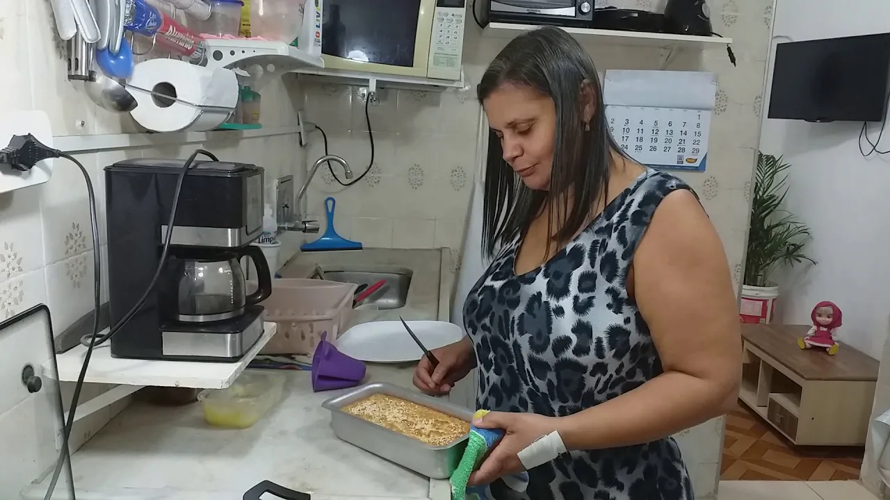 Todos bem-vindo! RECEITAS DIÁRIAS E GOSTOSAS :) Ingredientes 2 xícaras de mandioca cozida 400g 1 ovo. 