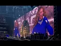 Beyonce Tributes Tina Turner Live in London - River Deep Mountain High