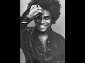 Maxwell - Pretty Wings