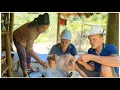 Download Lagu Traditional dishes created by Lien's skillful hands create a peaceful life that everyone loves
