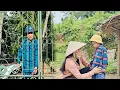 Download Lagu The police came to find the boy just as he and his mother were looking for his aunt