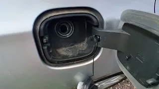 How to Fill the Gas Tank in a Chevy Malibu 2016-2024