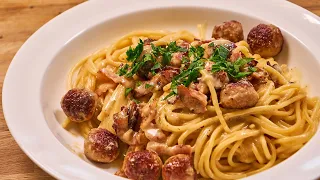 i put homemade sausage in the carbonara that kids love so much 