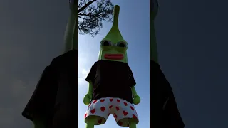 The Monkey Doesn T Like LARGE Bananas Meme Banana 