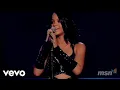 Rihanna - Rehab (Live)