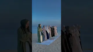 انت نور الله فجرا 