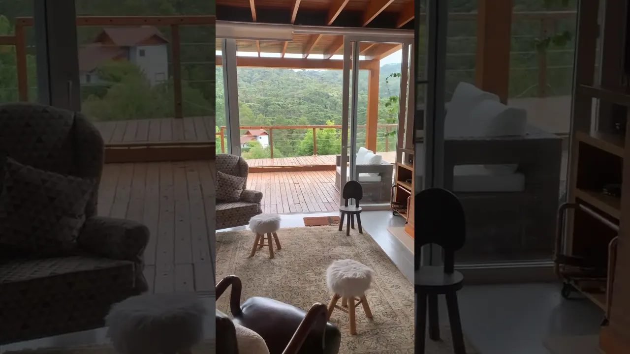 Video do Imóvel: Esta casa é verdadeiramente encantadora, proporcionando uma experiência única que vai além das palavras