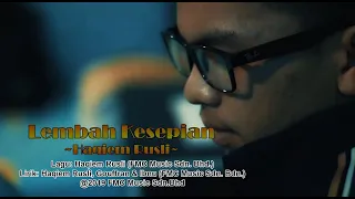 Download Haqiem Rusli - Lembah Kesepian (Official Karaoke Video) MP3