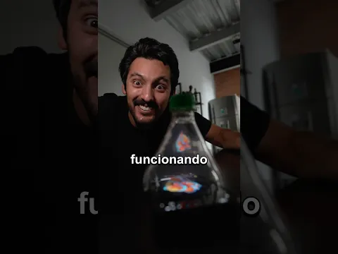 Hice un holograma usando una botella