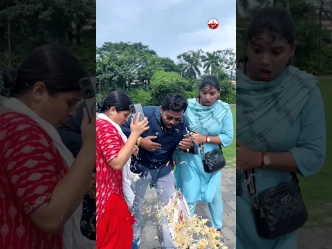 Dustbin er খাবারের ফয়দা 🤣। #bongmalik #ytshort #viral  #shortsfeed #Malik #fun #tiktok #tiktokvideo