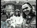 Download Lagu @genesis - Looking For Someone