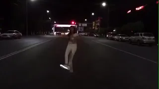 اجمل اغنية وأجمل حذاء مضيء دندنها