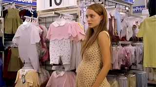 بنت حامل بتضطر تعيش فى المول لحد ما تولد بعد ما حبيبها الندل سابها ملخص فيلم Where Is The Heart 