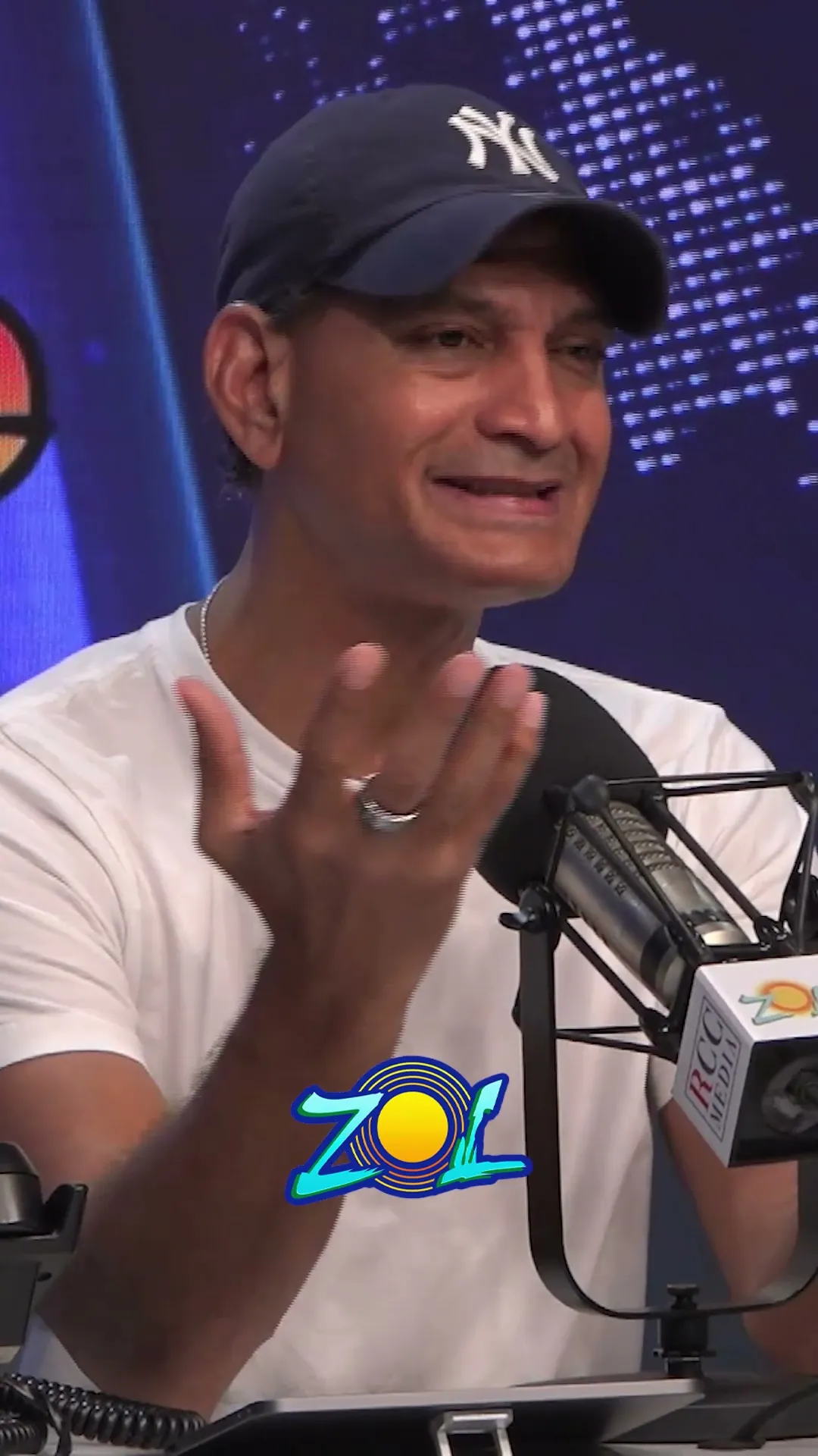 De Librería a Colmadón: La muerte de la cultura en el Conde