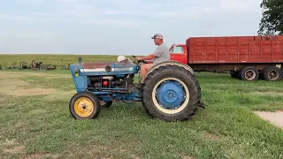 Ford 3000 Tractor 3 Cyl Gas