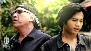 iwan fals feat ubay nidji aji mumpung official music video 