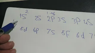 توزيع الألكترونات في المستويات الفرعية 