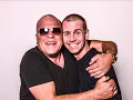 Download Lagu Sam Gooris \u0026 Serigio - Een Nieuw Begin Hé, Ho (Ondertiteld)