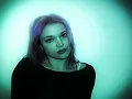 Lolo Zouaï - Toute seule à la plage (Official Visualizer)