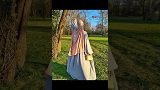 عروسة النور تاج البدر يبرزها 