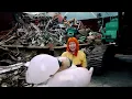 Burn Out / カメレオン・ライム・ウーピーパイ：Official Music Video