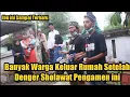 Banyak Warga Keluar Rumah Setelah Denger Lantunan Sholawat Seorang Pengamen