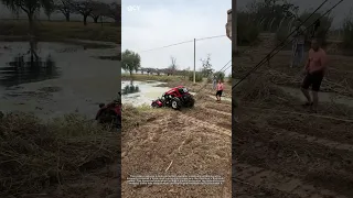 Digger Rescue Mission Pulling Lost Toy From Muddy Pond With Rope Hack 