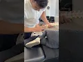 Demonstrating a nice sacrum adjustment