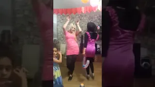 رقص شرموطه في حفله مولعاها     دندنها