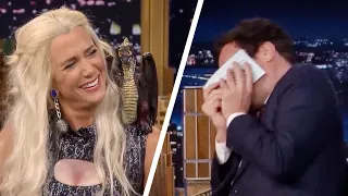 Kristen Wiig being the funniest person alive for 8 minutes straight