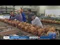 91-year-old gets cooking at World s Largest Turkey Fry