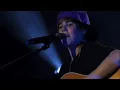 Justin Bieber - Favorite Girl (Live) [Acoustic Version]
