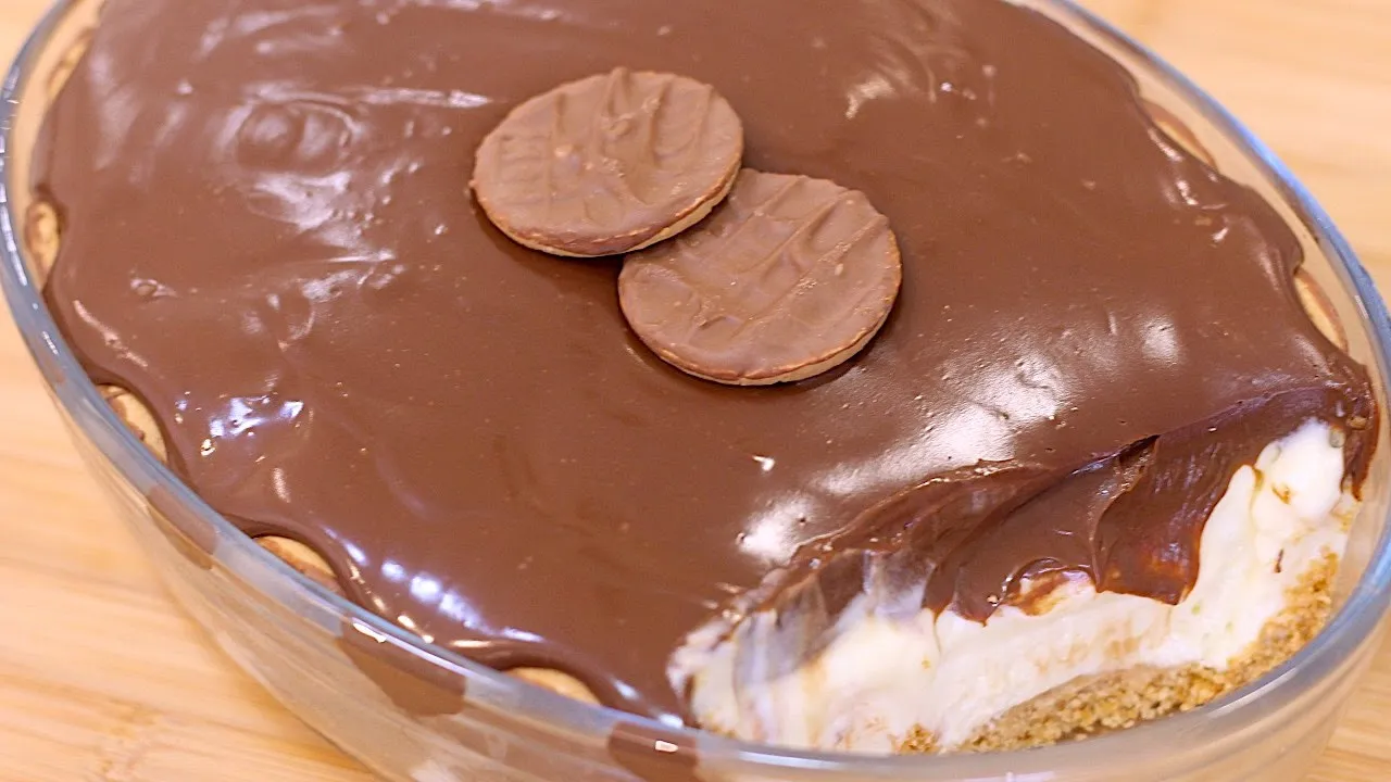 Torta Alemã de Maça e Passas      RECEITA QUE ERA SEGREDO DE FAMÍLIA DE MUITOS E MUITOS ANOS !!!. 