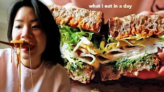 what i eat in a day (comfort meals for moody days)